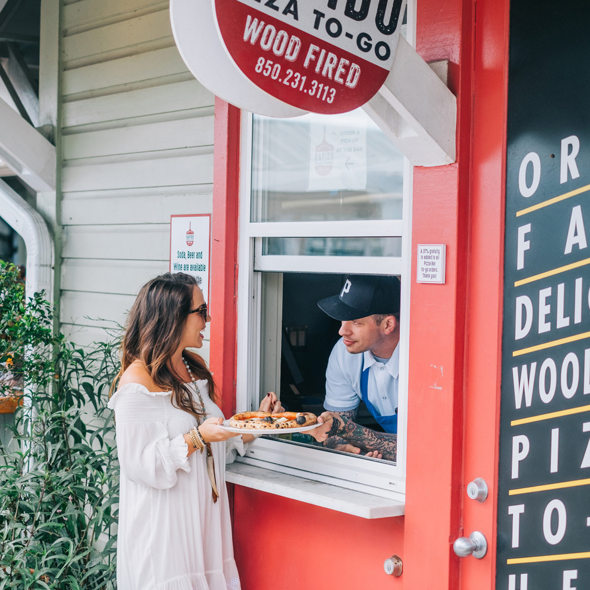 Seaside Bud & Alley's Pizza Bar + Trattoria